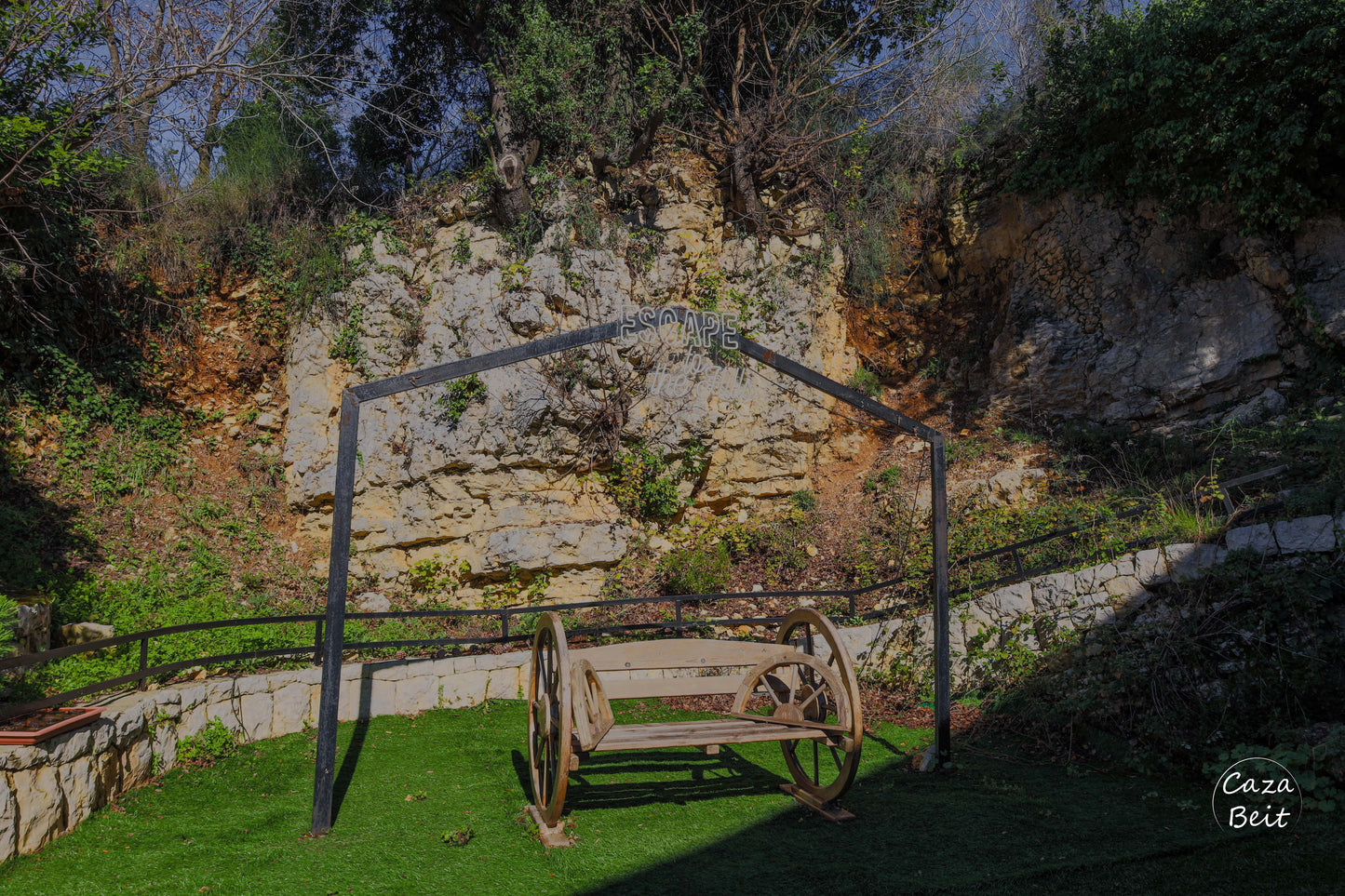 Hillside room N04 (Azra)