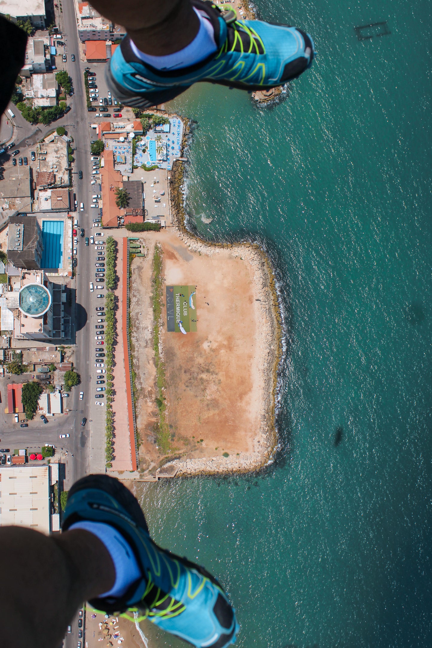 Paragliding Harissa